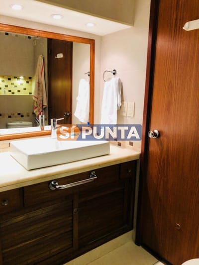 Espectacular unidad reciclada a nuevo! a metros de todo en península