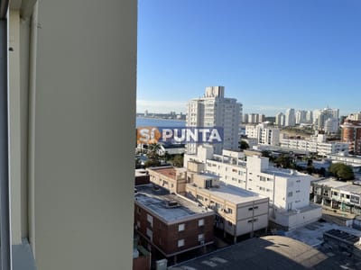 Apartamento en alquiler anual