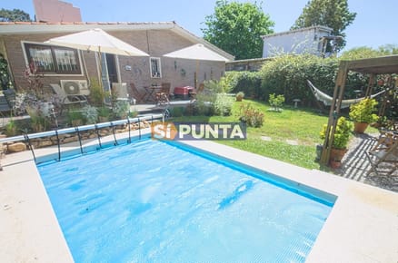 Casa 2 dormitorios con piscina climatizada Mansa