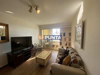 Apartamento en alquiler anual