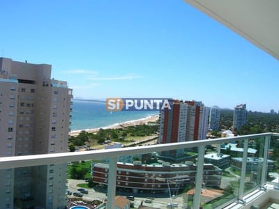Apartamento en Venta, Playa Mansa, Punta del Este. Espectacular estado