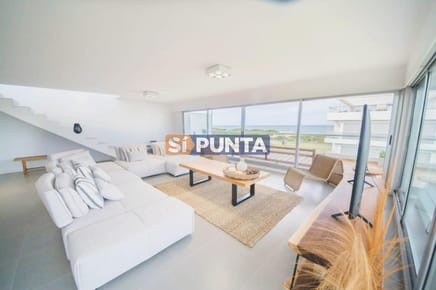 Apartamento de 3 dormitorios en suite mas dependencia