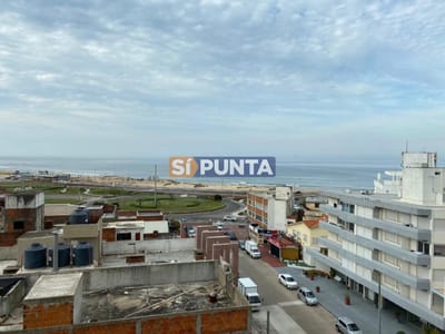 Venta apartamento 3 dormitorios Playa Mansa