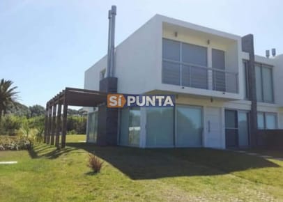 PUNTA DEL ESTE RINCON DEL INDIO COMPLEJO SILENTE CASA DE 3 DORMITORIOS