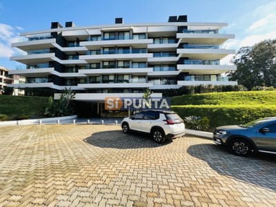 Venta de Apartamento en Crystal View en Complejo Solanas Resort Barrio Privado.