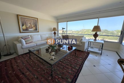 Apartamento de 3 dormitorios más dependencia en venta de temporada - Brava