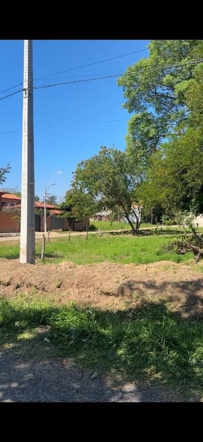 EN VENTA LOTES EN BARRIO SANTA LIBRADA, ASUNCIÓN