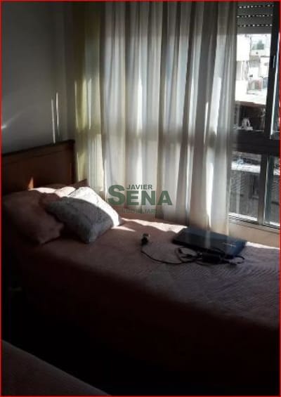 Venta de apartamento en Pocitos, 2 dormitorios, baño, barbacoa.