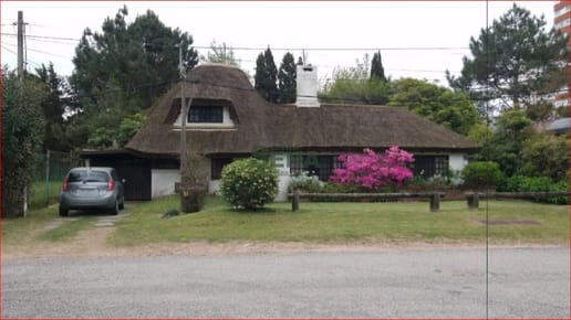 Venta y Alquiler de casa en Aidy Gril, 3 dormitorios, 2 baños, cerca del mar.