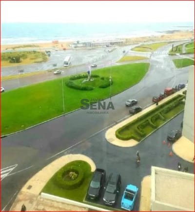 Venta de Apartamento En La Brava, 3 Dormitorios, 2 Baños, Buena Vista.