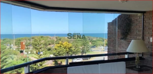 Venta de apartamento en la Brava, 4 dormitorios, 3 baños, balcon buena vista.