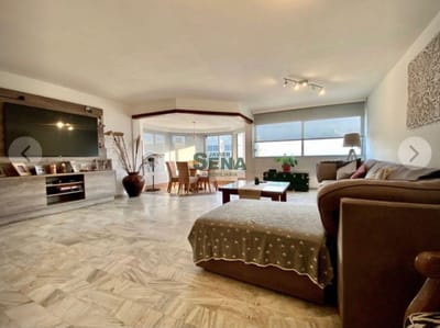 Venta De Apartamento En La Roosevelt, 3 Dormitorios, 2 Baños, Pileta, Aminities.