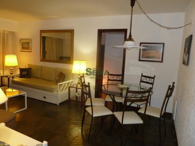 Venta y alquiler en la Brava, 1 dormitorio, baño, con servicios, piscina.