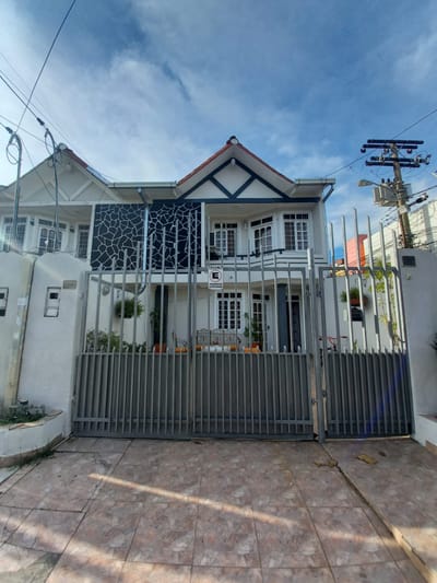 Casa en Venta (2do Anillo - Virgen de Cotoca)