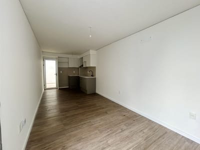 Alquiler apartamento monoambiente con patio en Palermo