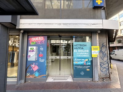 Alquiler local comercial sobre 18 de julio  Centro