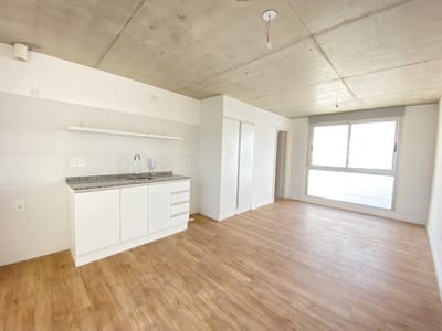Alquiler monoambiente en La Comercial