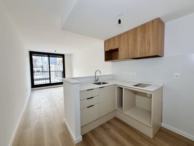 Apartamento en venta de 1 dormitorio con vestidor a estrenar en calle Palmar con conexiones incluida