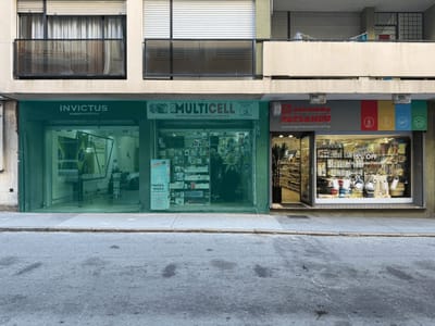 venta local con renta Ituzaingó y Sarandí