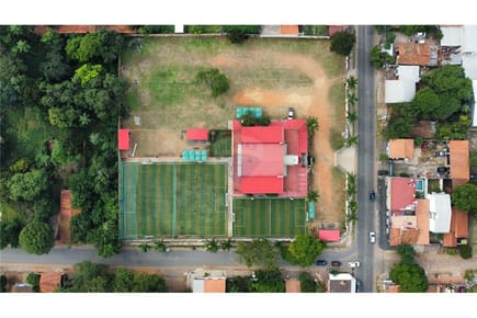 Gran oportunidad de inversión: Terreno de 2400 m² 