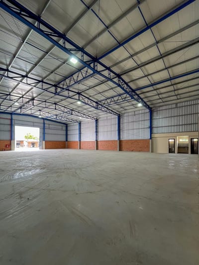ALQUILO TINGLADO 790 m2 EN LIMPIO SOBRE RUTA 3 LIMPIO KM 23