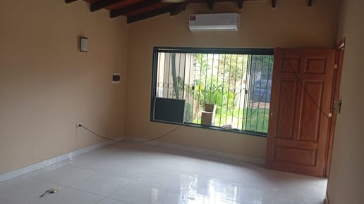 ALQUILO HERMOSA CASA EN LAMBARE ZONA SUPER 6 LAMBARE