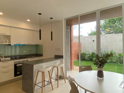 DUPLEX EN VENTA EN BARRIO CERRADO LUQUE