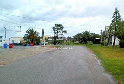 A metros del mar