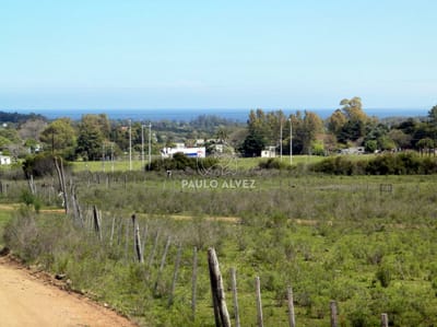 Ch063- Chacra con vista a las sierras y con acceso a ruta Inter balnearia.
