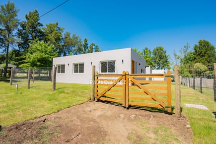 Sweet- Propiedad en Barrio Tierra Calma, vista inmejorable al cerro, entorno natural y sereno todo el año. Ideal para vivienda permanente