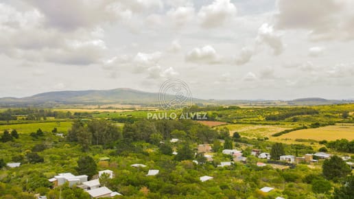 Te1602- Terreno con vista a la sierras, entorno tranquilo y agradable.