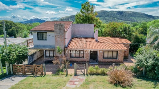 4 Piedras- Casa en venta en Piriápolis. un lugar ideal para vivir todo el año. Invertí en tu próximo hogar.