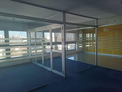 ALQUILER OFICINA POCITOS 26 DE MARZO Y MARCO BRUTO EDIFICIO NIVEL PREMIUM 215m2