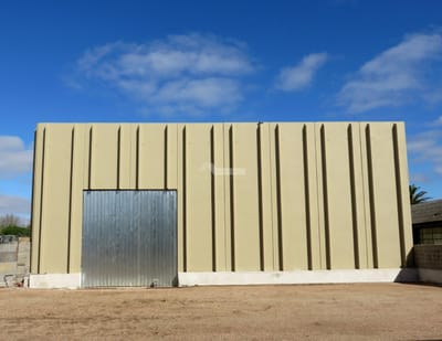 ALQUILER LOCAL GALPON FLOR DE MAROÑAS CAMINO MALDONADO Y COCHABAMBA HORMIGON PREMOLDEADO 1000m2