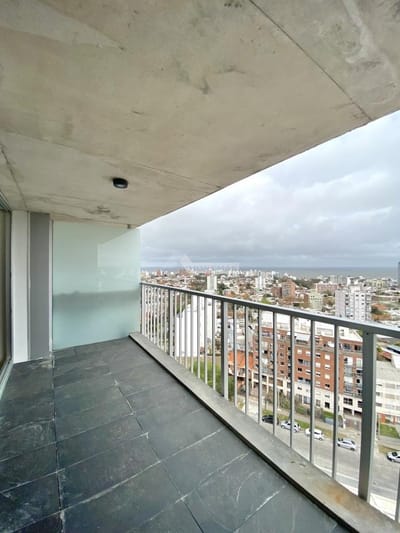 ALQUILER APARTAMENTO 3 DORMITORIOS MALVIN COLOMBES, ED. DISTRITO M FRENTE PLAZA ITALIA SHOPPING CON