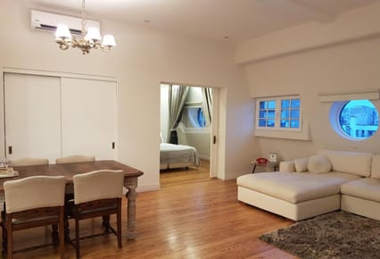 VENTA APARTAMENTO CENTRO PLAZA INDEPENDENCIA PALACIO SALVO 3 APARTAMENTOS DE 1 DORMITORIO CON RENTA