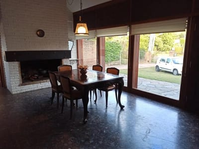 VENTA 2 CASAS EN UN MISMO PADRON 5 DORMITORIOS DOMINGO BAZZURRO ZONA EMBAJADAS