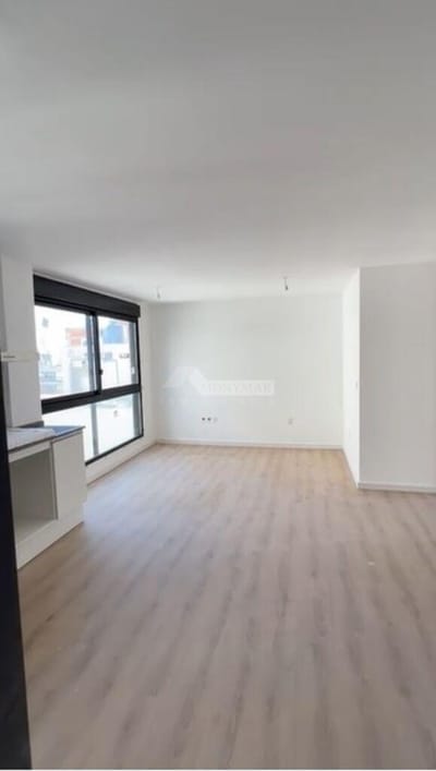 VENTA APARTAMENTO 1 DORMITORIO CENTRO SORIANO Y HÉCTOR GUTIÉRREZ RUIZ ED. HORUS ART 3 CON PATIO