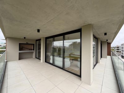 VENTA APARTAMENTO 2 DORMITORIOS CARRASCO BARRIO PARQUES ED NOVUS PARQUE LA CALETA SIN GTOS OCUPACION