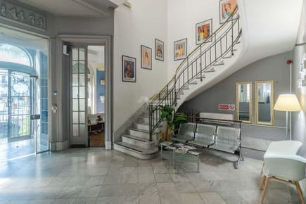 ALQUILER Y VENTA LOCAL POCITOS BR. ARTIGAS y AVENIDA BRASIL 12 AMBIENTES BAÑOS Y BLOCK QUIRURGICO