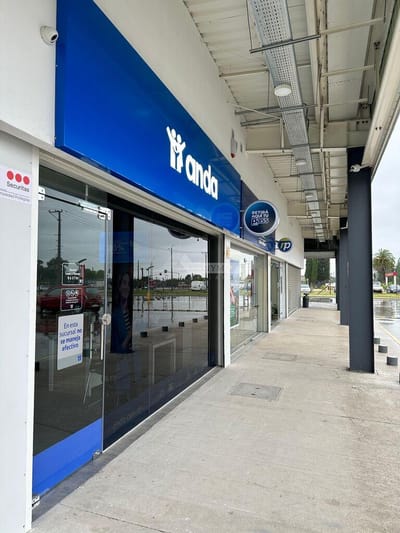 ALQUILER LOCAL COMERCIAL BARROS BLANCOS RUTA 8 y RUTA 74 CENTRO DISTRIBUCION TATA LOCAL DE 46,8m2