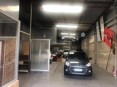 VENTA Y ALQUILER LOCAL COMERCIAL GALPON DEPOSITO ROUSSEAU Y FORTEZA 405m MEJOR QUE A ESTRENAR!