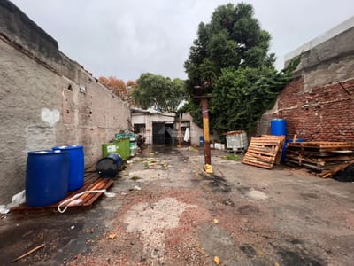 VENTA TERRENO GOES GUADALUPE Y PORONGOS ZONA MAYORISTA 312M2
