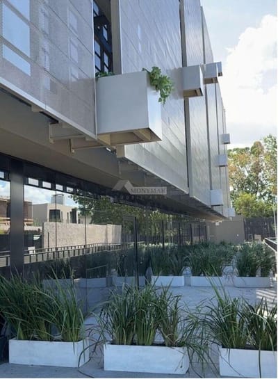 VENTA OFICINA CARRASCO NORTE ED. CORPORATIVO CARRASCO HUB NIVEL PREMIUM!!