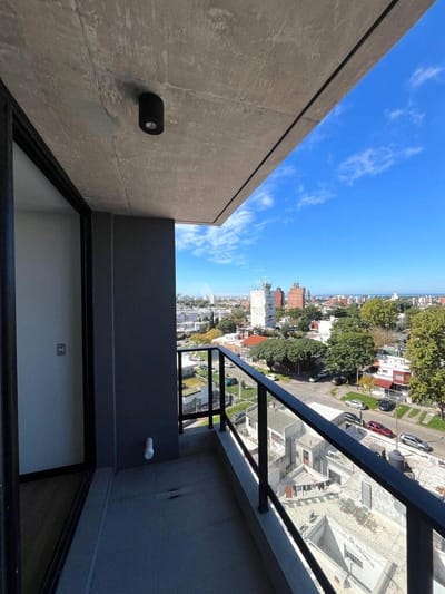 VENTA APARTAMENTO 1 DORMITORIO PARQUE BATLLE AVENIDA ITALIA ED GROU HÁBITAT TERRAZA DISEÑO Y CONFORT