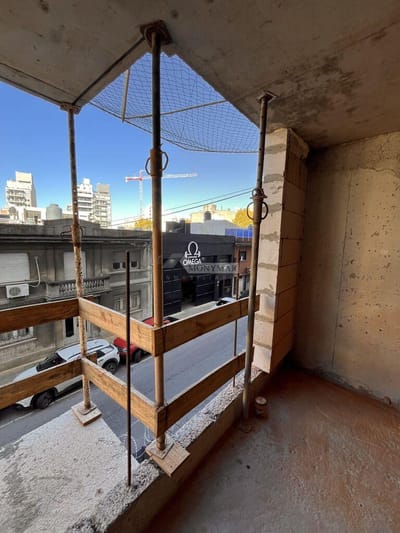 VENTA APARTAMENTO MONOAMBIENTE TRES CRUCES 18 DE JULIO Y ACEVEDO DIAZ ED. TORRE ALBA PASOS OBELISCO!