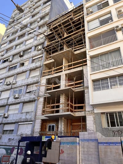 VENTA APARTAMENTO 1 DORMITORIO TRES CRUCES 18 DE JULIO Y OBELISCO ED TORRE ALBA DUPLEX COMO UNA CASA