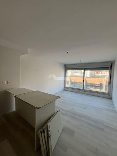 VENTA APARTAMENTO 1 DORMITORIO CORDÓN MERCEDES Y MAGALLANES ED. SOHO MERCEDES FRENTE ESTRENA