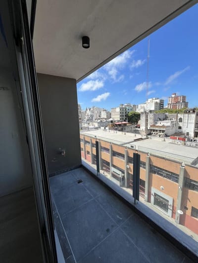 VENTA APARTAMENTO MONOAMBIENTE CORDÓN MERCEDES Y MAGALLANES ED SOHO MERCEDES FRENTE ESTRENA