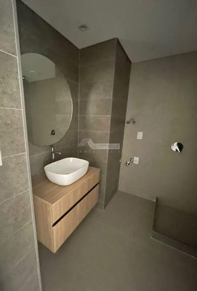 VENTA APARTAMENTO MONOAMBIENTE MALVIN RIVERA Y CONCEPCIÓN DEL URUGUAY ED. D CONCEPCIÓN TERRAZA 2M2